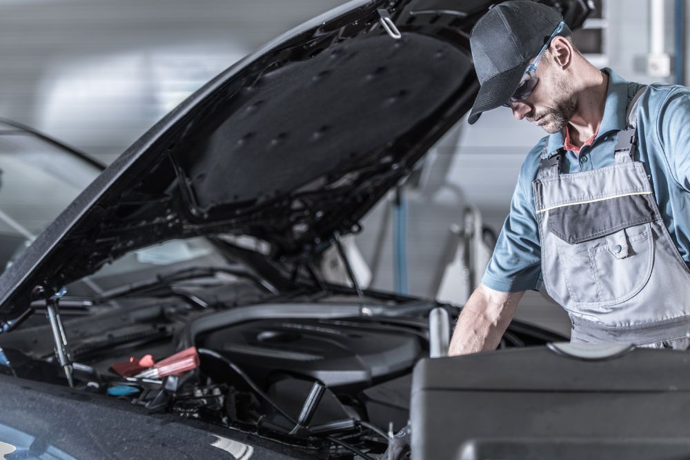 The Importance of Auto Mechanic Services